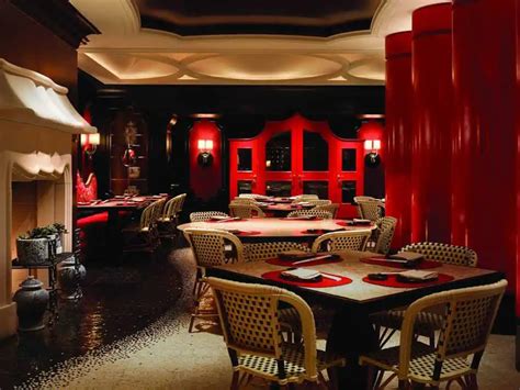 red 8 las vegas|RED 8 .